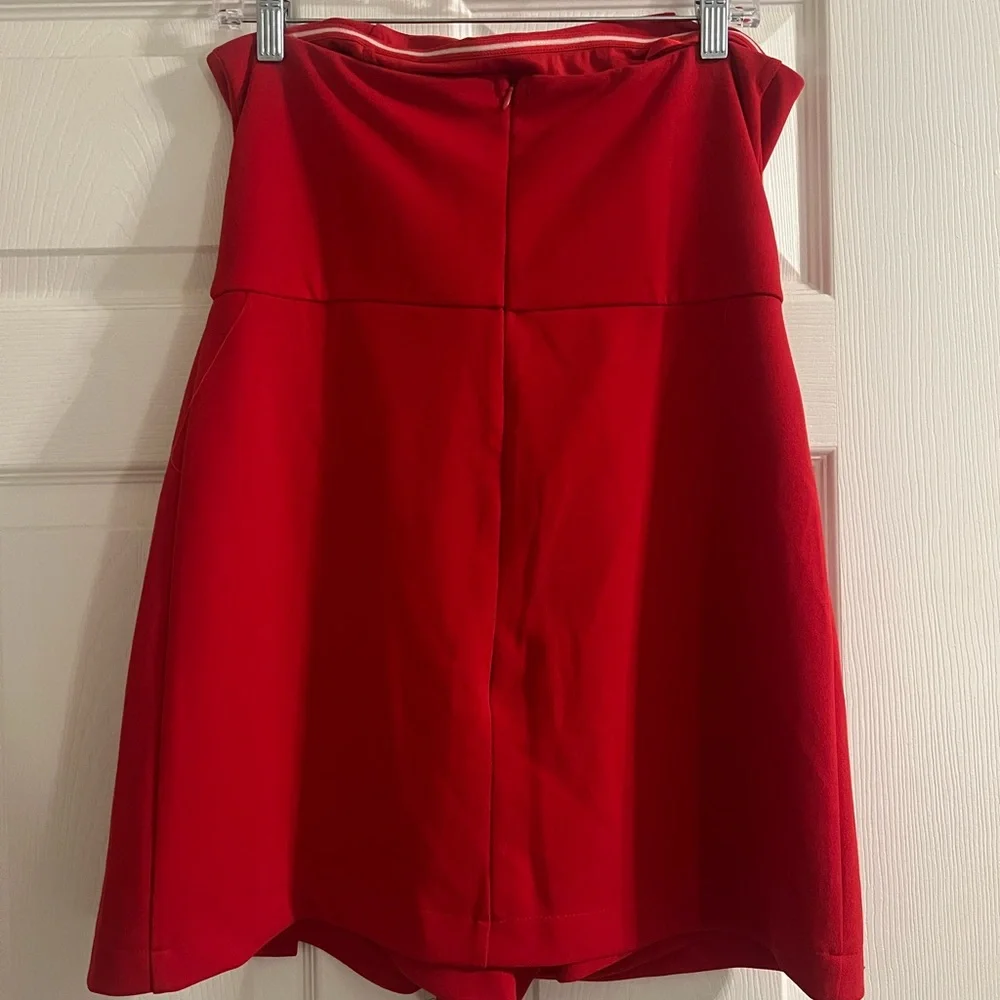 NEVER WORN She & Sky Red Romper - Picture 2 of 2